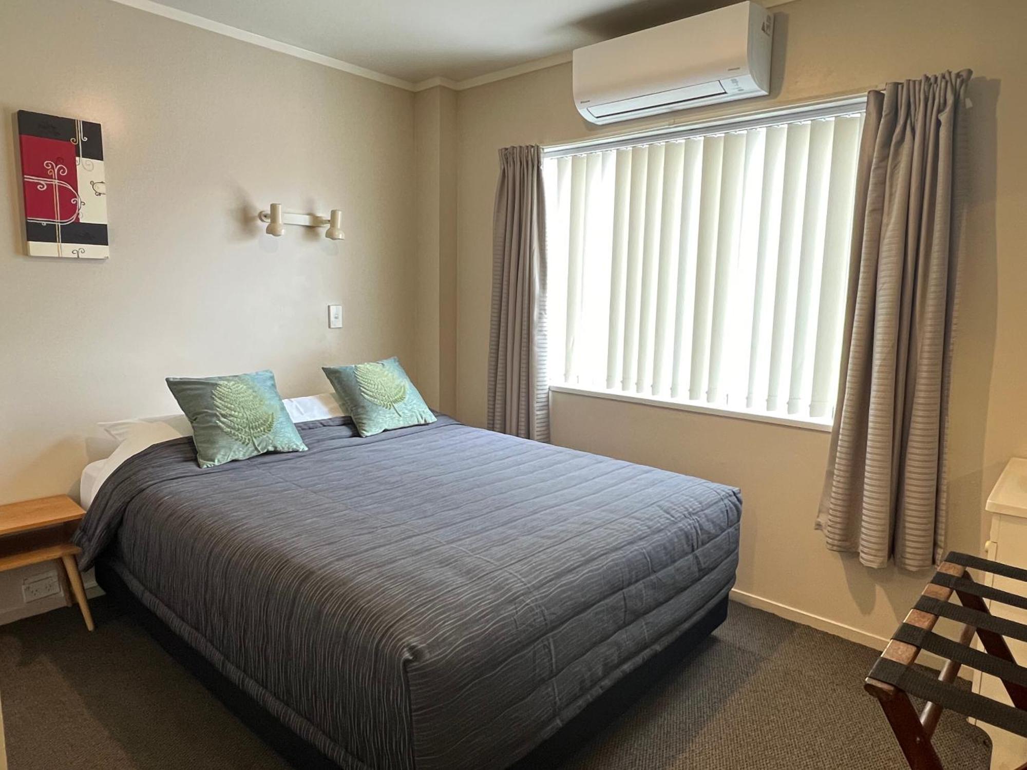 Seagulls Guesthouse Mount Maunganui Exterior photo