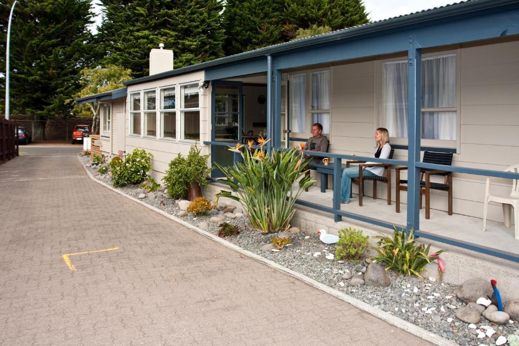 Seagulls Guesthouse Mount Maunganui Exterior photo